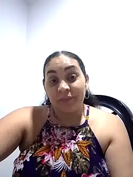 Snapshot of MirandaSoto chatting on 01-22-25, 03:41 MirandaSoto online show from 01-22-25, 03:41