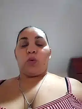 Snapshot of MirandaSoto chatting on 02-20-25, 08:14 MirandaSoto online show from 02-20-25, 08:14