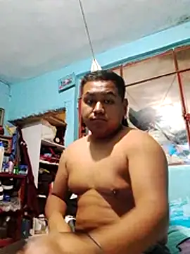 Snapshot of R1ch_Daddy chatting on 07-13-26, 04:21 R1ch Daddy online show from 07-13-26, 04:21