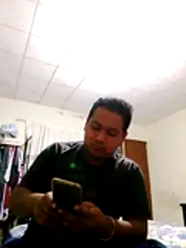 Snapshot of R1ch_Daddy chatting on 08-06-26, 02:24 R1ch Daddy online show from 08-06-26, 02:24