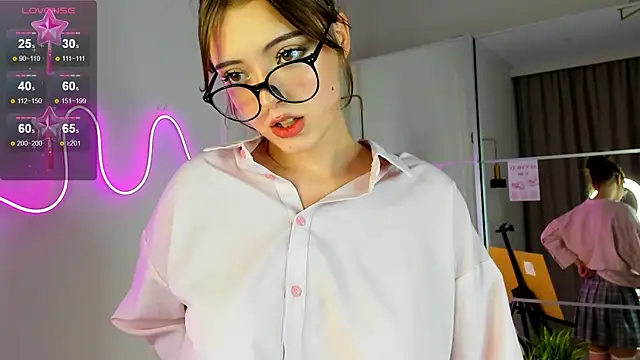 Snapshot of ellyford chatting on 12-03-24, 04:28 ellyford online show from 12-03-24, 04:28