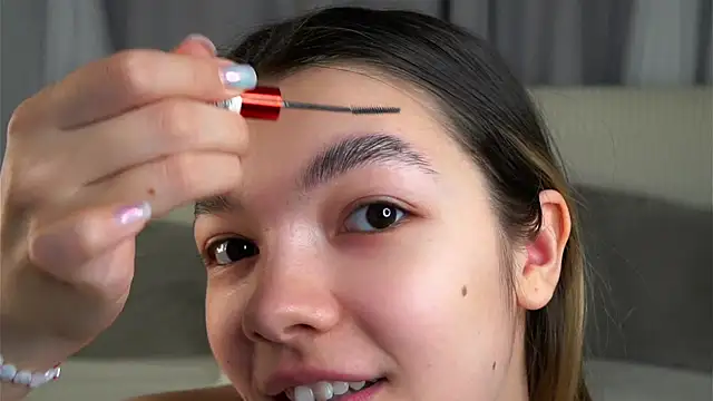 VeronaAppleberry online show from 12-02-25, 11:04