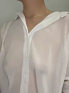 Snapshot of Lfeiji chatting on 03-22-25, 01:52 Lfeiji online show from 03-22-25, 01:52