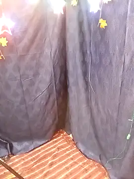 Stripy Doll online show from 01-16-25, 04:39