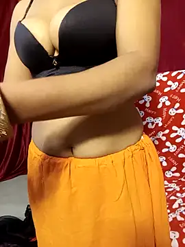 Stripy Doll online show from 02-18-25, 09:54