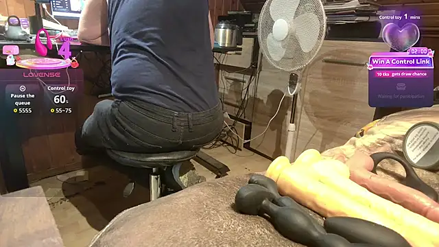 misteryman1956 online show from 07-13-26, 05:10