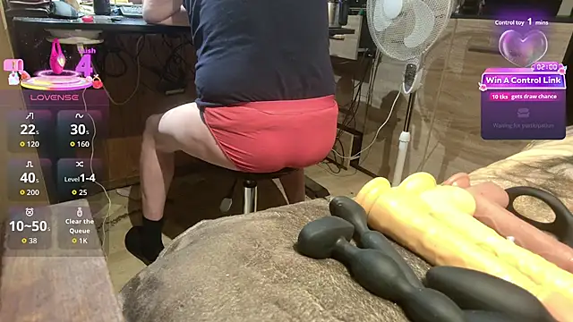 misteryman1956 online show from 07-14-26, 05:01