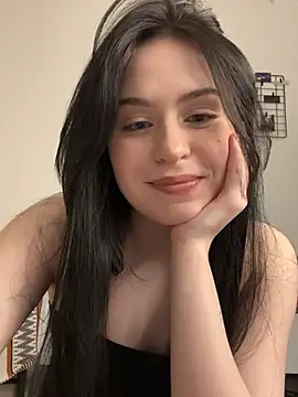 Snapshot of _SweetCandyy chatting on 02-12-25, 11:20  SweetCandyy online show from 02-12-25, 11:20