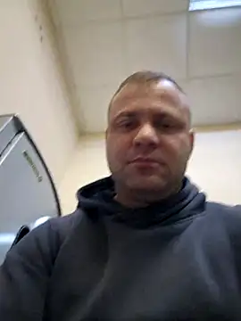 Snapshot of Crek666 chatting on 12-04-24, 08:56 Crek666 online show from 12-04-24, 08:56