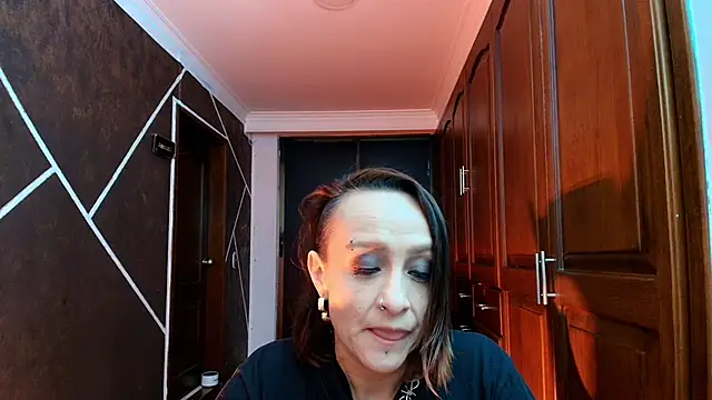 NatashaMason  online show from 02-11-25, 11:43