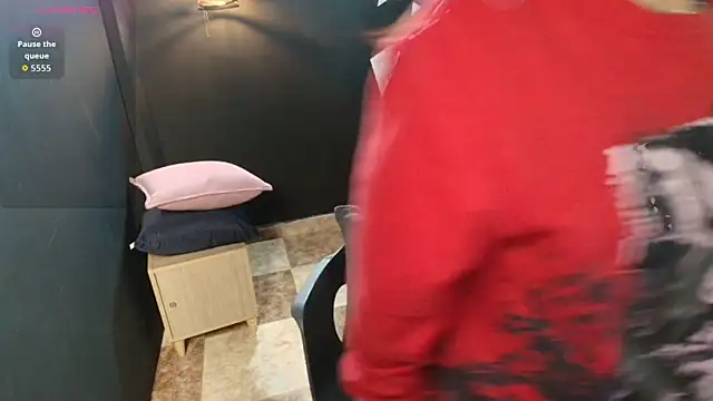 Snapshot of NatashaMason_ chatting on 11-07-25, 11:43 NatashaMason online show from 11-07-25, 11:43