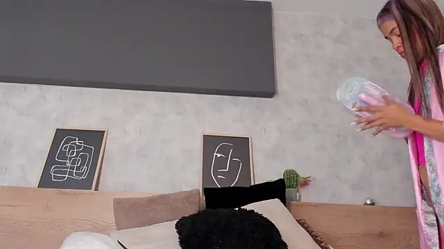 karina gomez 18 online show from 04-07-26, 11:32