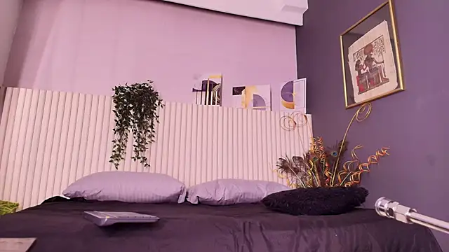 karina gomez 18 online show from 06-14-26, 10:39