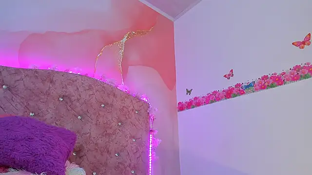 Bella  sweet online show from 01-18-25, 09:55