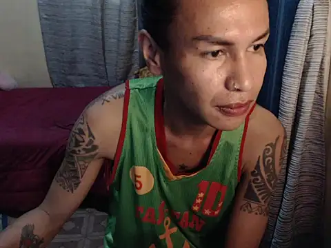 Snapshot of Indaypakay_ts chatting on 04-24-26, 07:00 Indaypakay ts online show from 04-24-26, 07:00