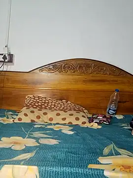 royaldoll-143 online show from 12-22-24, 08:14