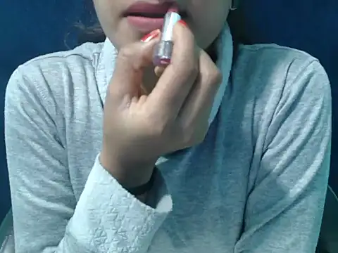 Yashi online show from 11-22-25, 01:54