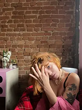 spacegirlll online show from 02-22-26, 05:00