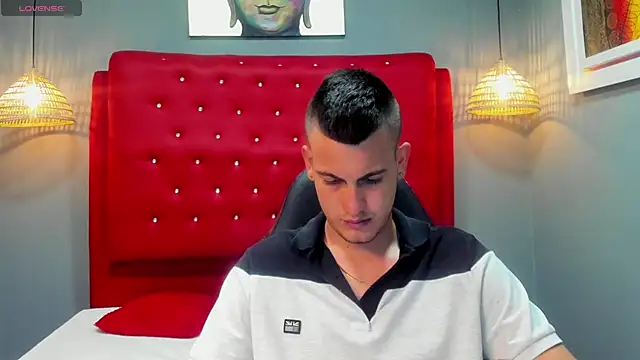 Snapshot of Cerokershelby chatting on 02-06-25, 05:25 Cerokershelby online show from 02-06-25, 05:25