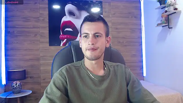 Snapshot of Cerokershelby chatting on 02-26-25, 05:53 Cerokershelby online show from 02-26-25, 05:53