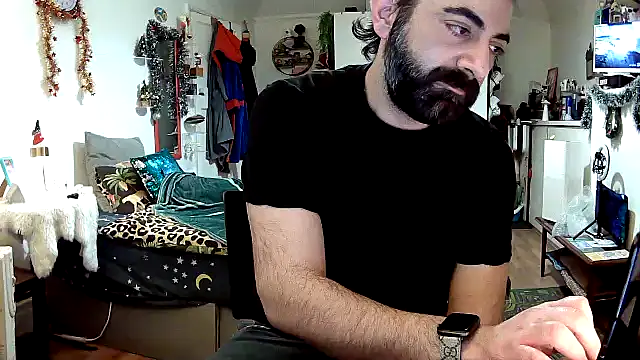 Snapshot of lextalon chatting on 12-18-24, 10:46 lextalon online show from 12-18-24, 10:46