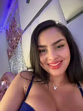 Snapshot of Maddy_Rouse_ chatting on 01-15-25, 12:09 Maddy Rouse  online show from 01-15-25, 12:09