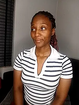 Lucy Blacksilk online show from 03-05-26, 07:10