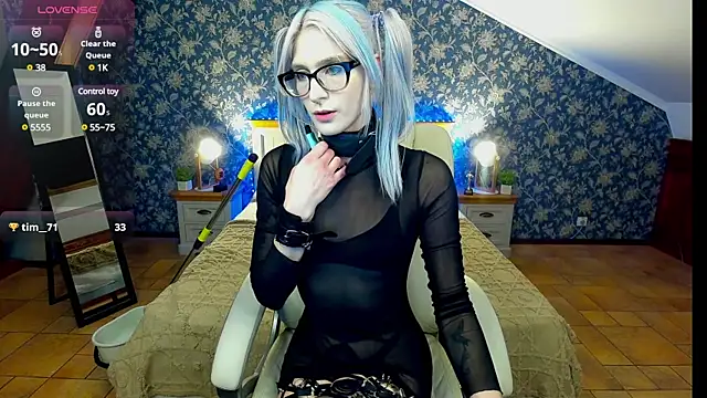 Snapshot of CassandraStarr chatting on 01-22-25, 05:26 CassandraStarr online show from 01-22-25, 05:26