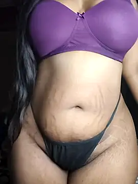 Snapshot of susmithasushi81 chatting on 02-25-26, 04:27 susmithasushi81 online show from 02-25-26, 04:27