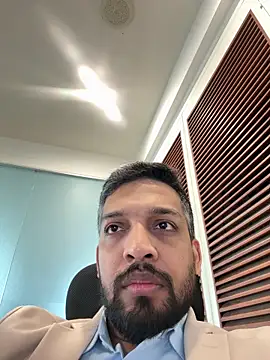 Snapshot of a4ashes chatting on 09-10-25, 04:34 a4ashes online show from 09-10-25, 04:34