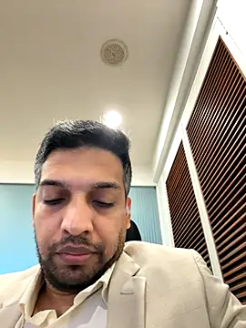 Snapshot of a4ashes chatting on 10-28-25, 08:51 a4ashes online show from 10-28-25, 08:51