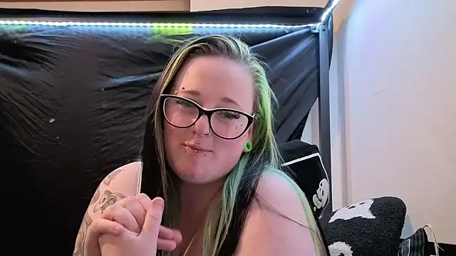 Bunny Cummings online show from 04-21-26, 10:45