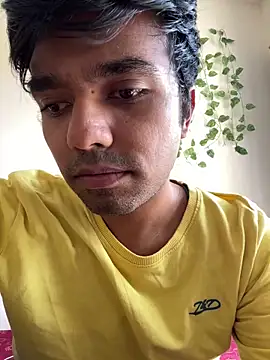 Snapshot of BoyzaraHatke chatting on 05-01-26, 06:18 BoyzaraHatke online show from 05-01-26, 06:18