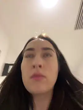 Holly Play online show from 12-11-24, 03:15