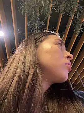 Holly Play online show from 12-12-24, 01:17