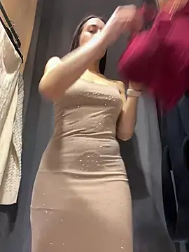 Holly Play online show from 12-31-24, 11:09