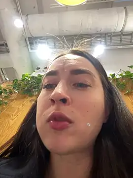 Holly Play online show from 01-03-25, 12:19