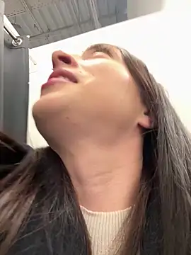 Holly Play online show from 02-28-25, 11:03