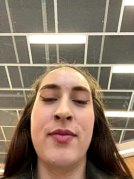 Holly Play online show from 09-10-25, 11:10