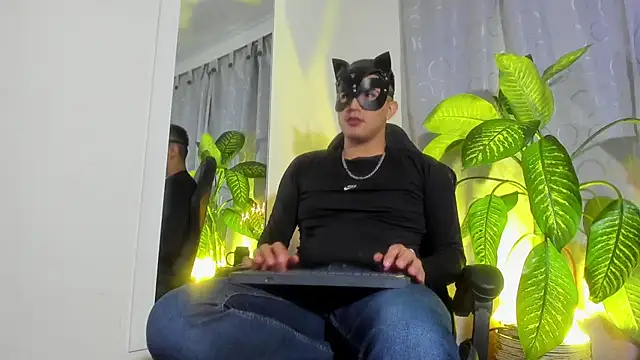 Chris Maddox online show from 01-22-25, 07:35