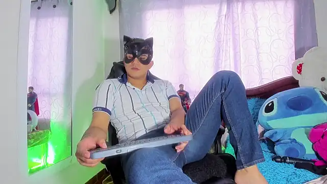 Chris Maddox online show from 01-28-25, 08:15