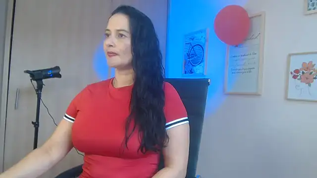 Snapshot of lucy_diiaz chatting on 02-26-25, 08:22 lucy diiaz online show from 02-26-25, 08:22