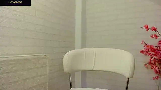 kymberly 008 online show from 11-11-25, 08:31