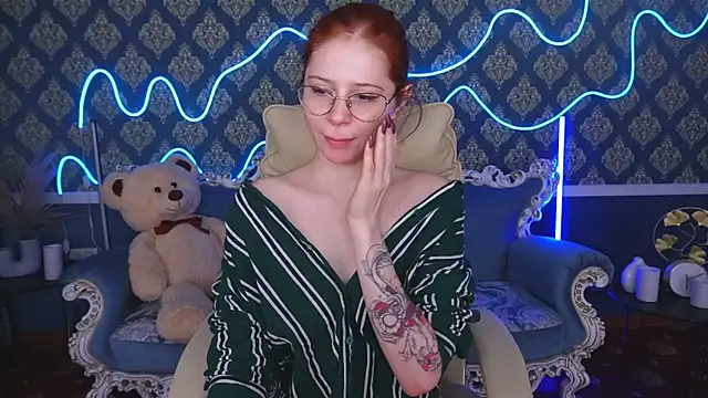 Sasha Exclusive online show from 09-22-25, 01:02