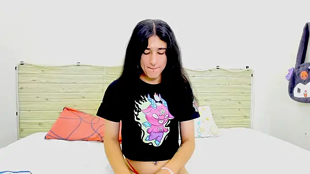 Evil Queen13 online show from 02-10-26, 08:46