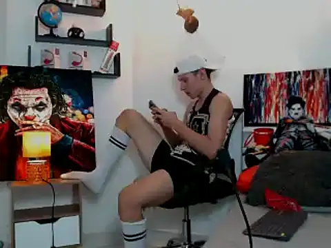 flowers18 online show from 01-27-25, 12:43