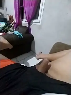 Whiper2024 online show from 10-28-25, 02:48