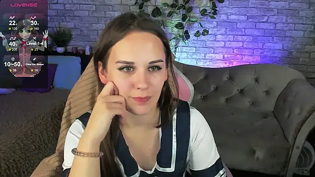 Makima lee online show from 12-11-24, 05:15