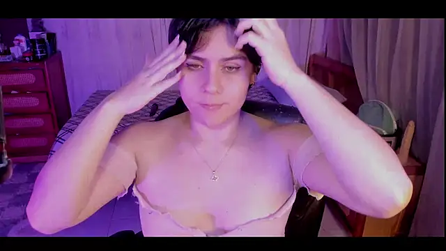 Snapshot of isabelacooperr chatting on 05-08-26, 04:51 isabelacooperr online show from 05-08-26, 04:51