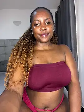 prettiepearl online show from 03-18-26, 02:58